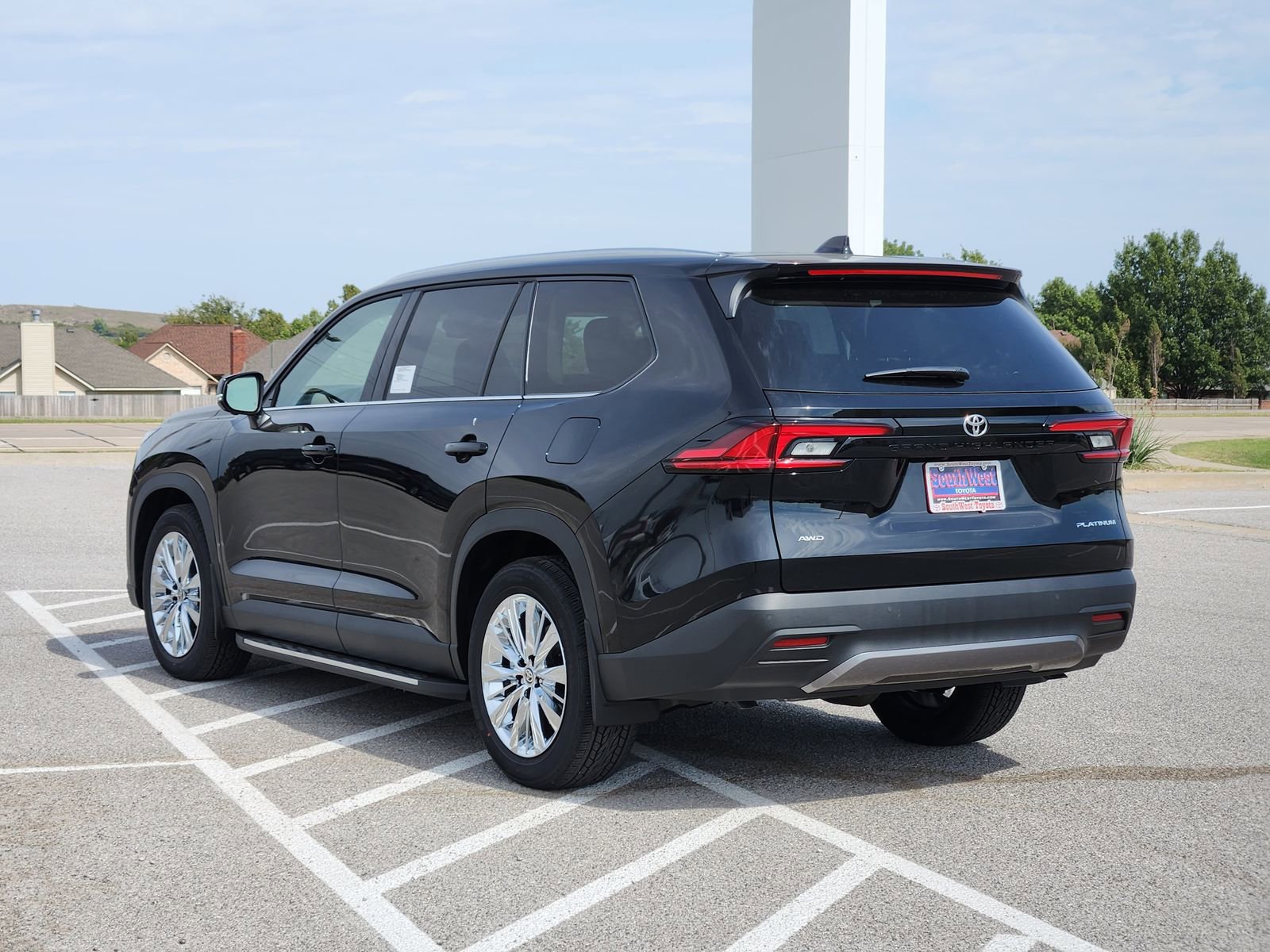 New 2026 Toyota Grand Highlander Platinum image 4