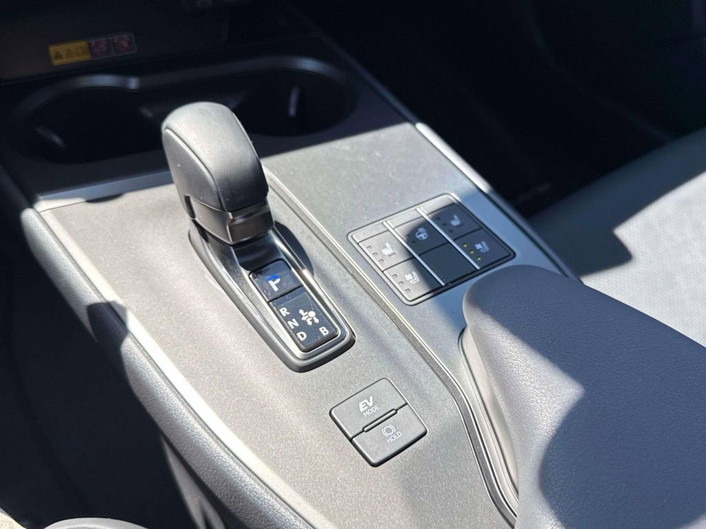 Used 2025 Lexus UX 300h AWD w/ Accessory Package (Z1) image 24