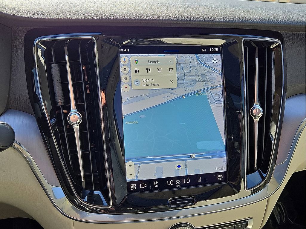 Used 2024 Volvo S60 B5 Core w/ Climate Package image 26