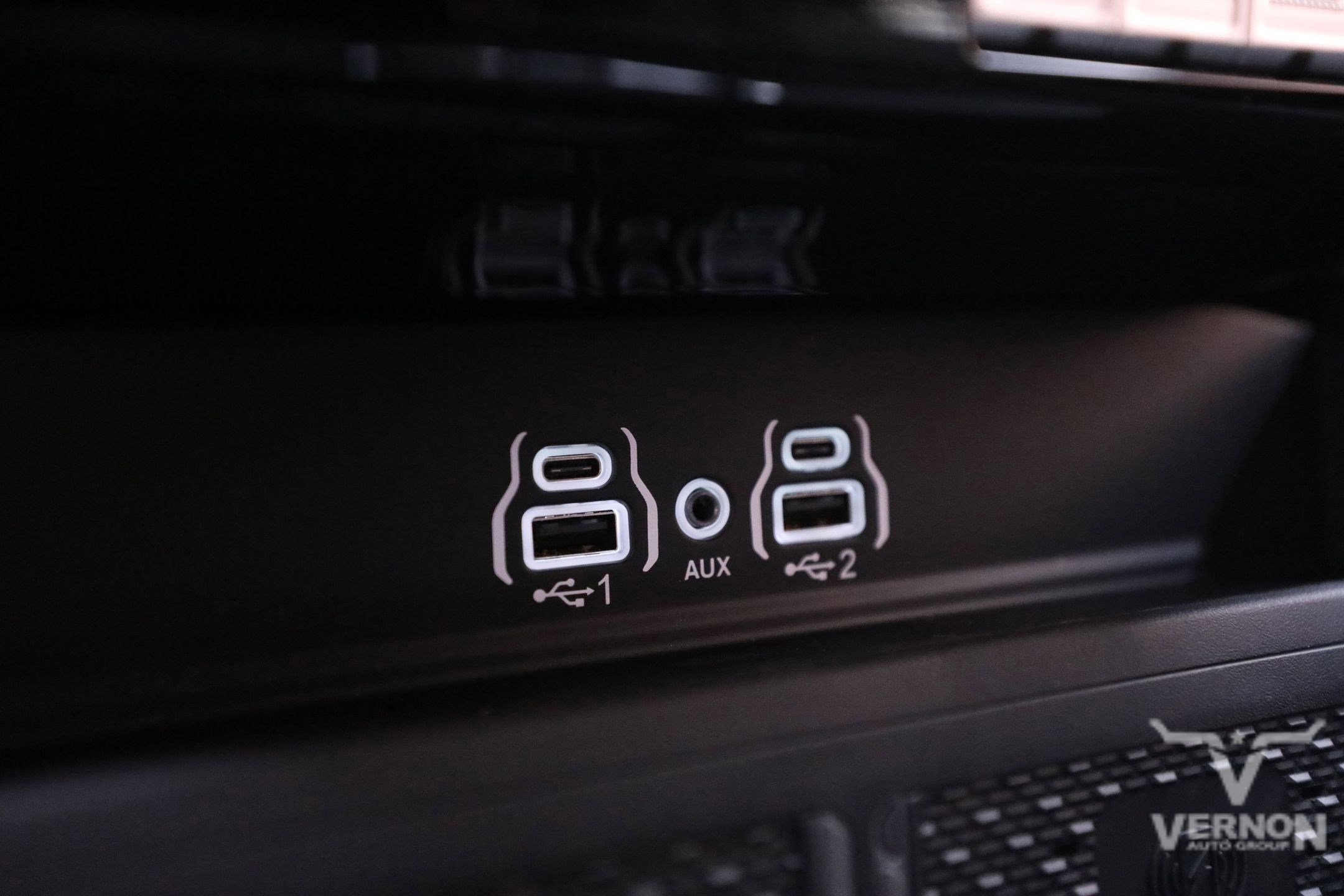 New 2025 RAM 3500 Laramie image 29