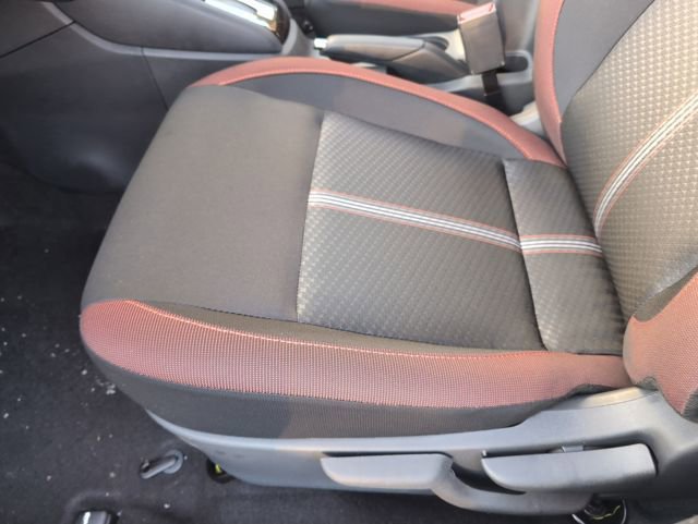 New 2025 Nissan Versa SR w/ Trunk Package image 22