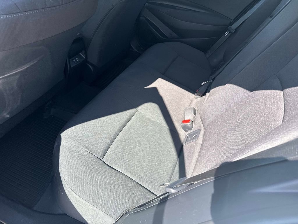 Used 2025 Toyota Corolla LE image 16