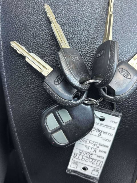 Used 2008 Kia Sportage LX AWD/4WD image 17