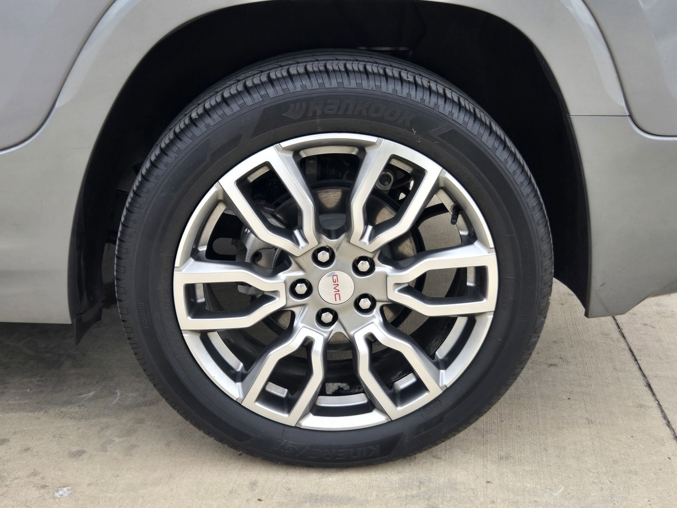 Certified 2023 GMC Terrain Denali w/ Denali Premium Package AWD/4WD image 26