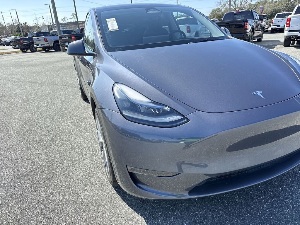 Used 2023 Tesla Model Y Long Range image 9
