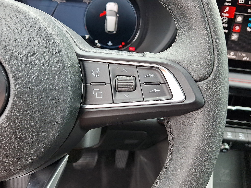 Used 2024 Dodge Hornet GT AWD/4WD image 9