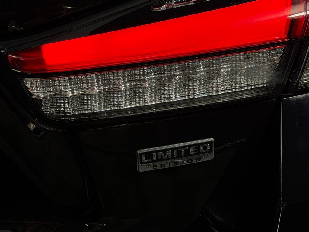 Used 2025 Mitsubishi Outlander Sport LE image 13