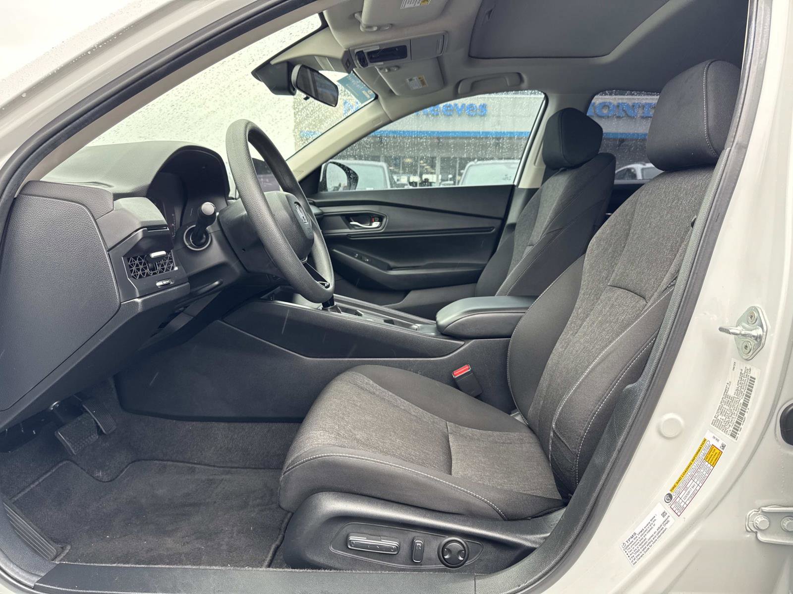 Certified 2023 Honda Accord EX image 21