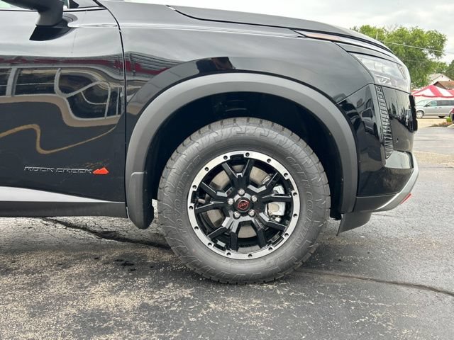 New 2026 Nissan Pathfinder Rock Creek AWD/4WD image 11
