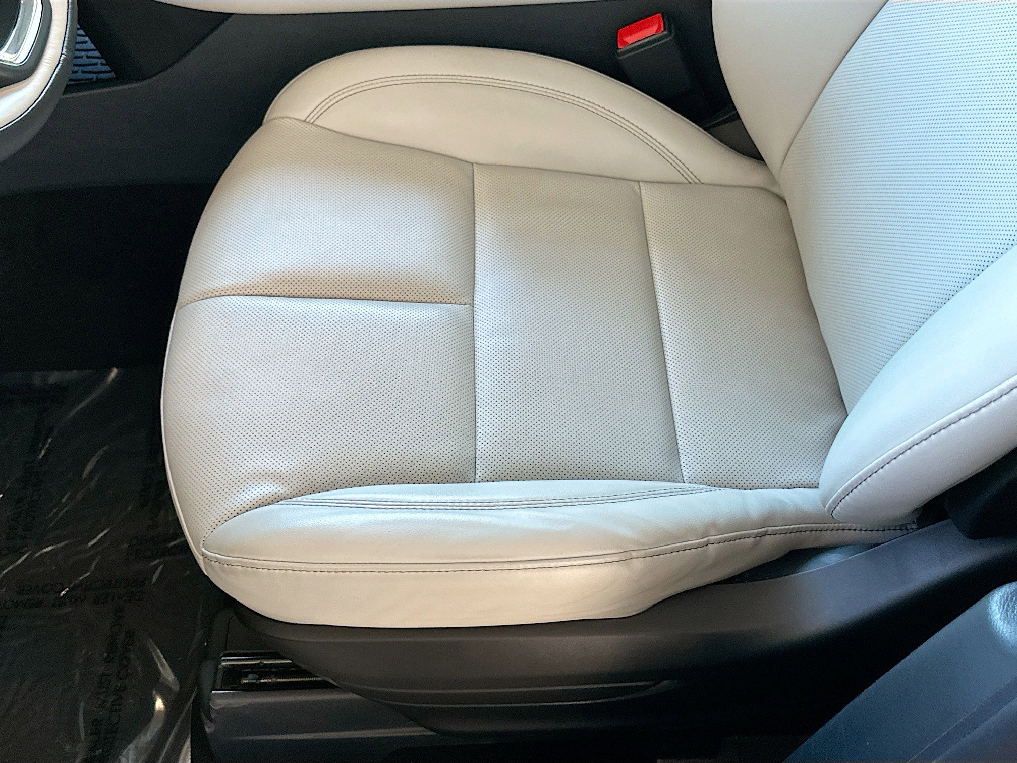 Used 2025 Lincoln Aviator 2WD image 19