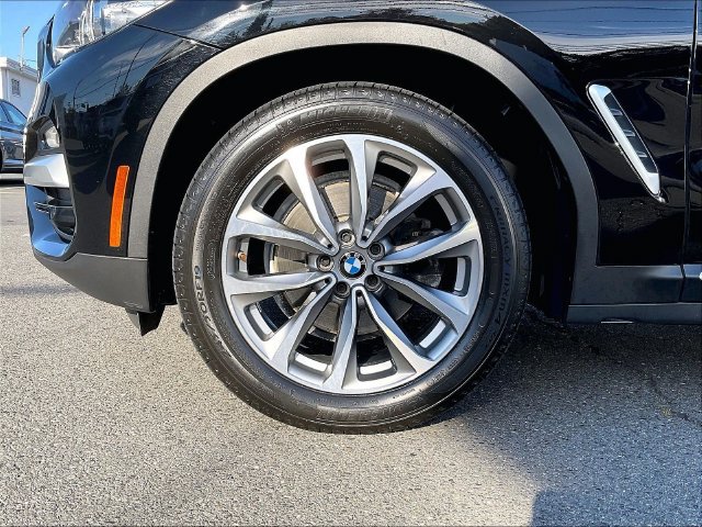 Used 2019 BMW X3 xDrive30i w/ Premium Package AWD/4WD image 9