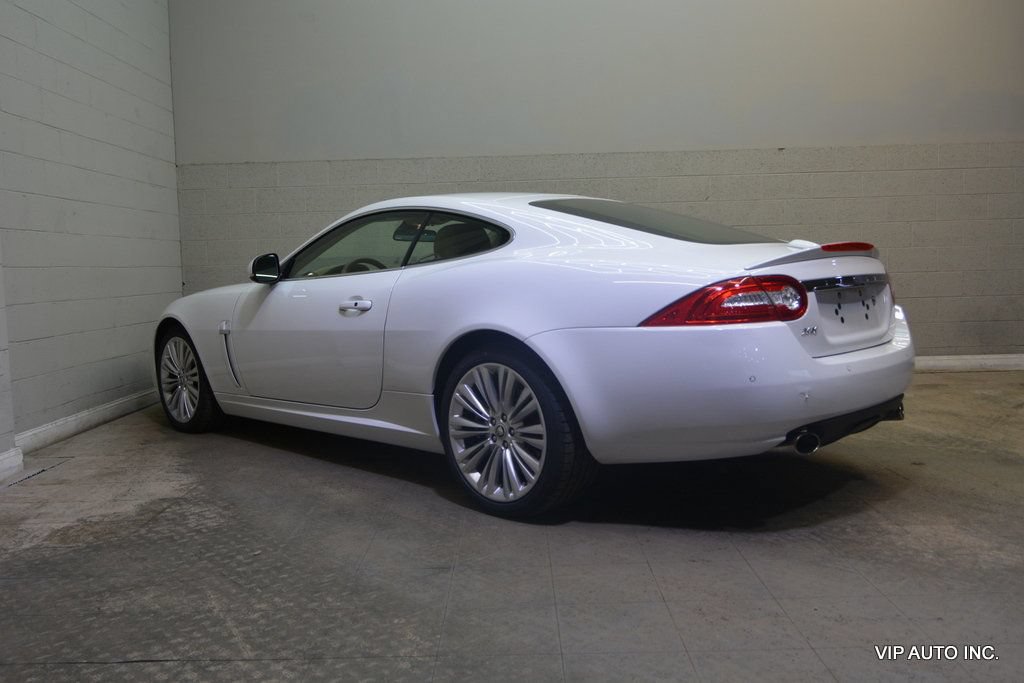 Used 2011 Jaguar XK Coupe RWD image 21