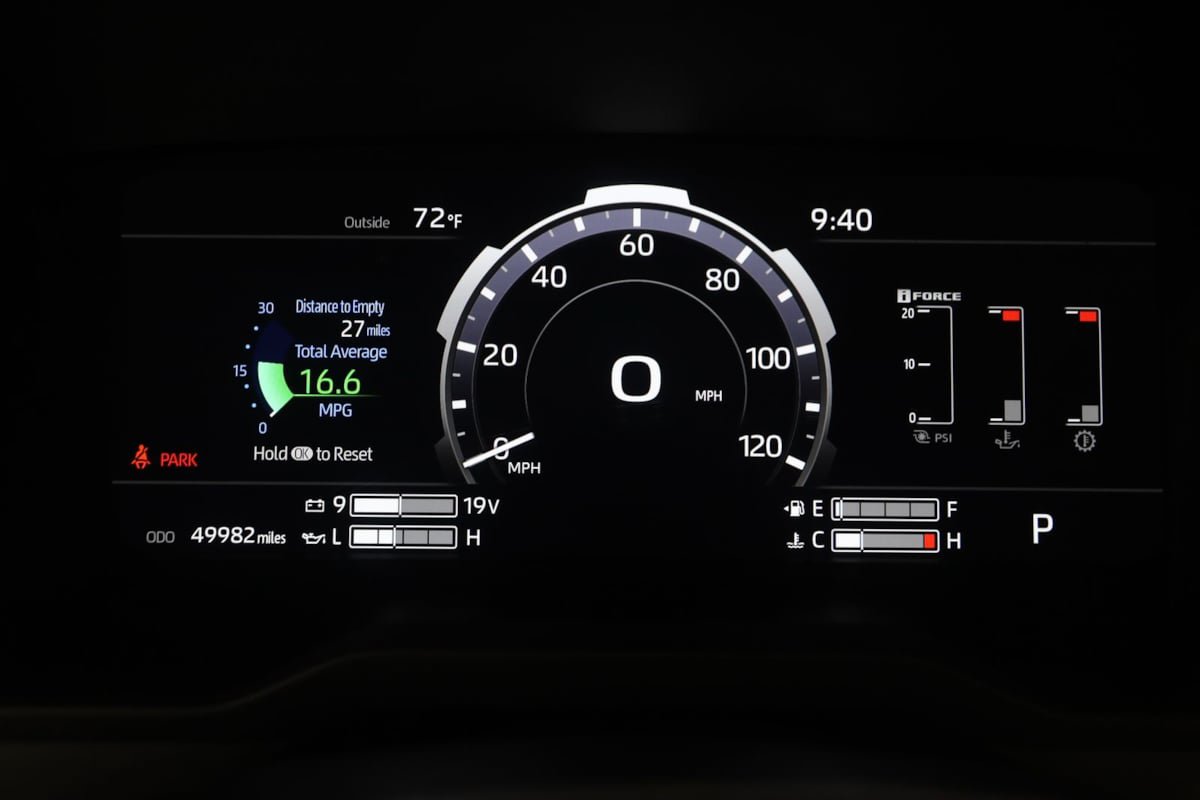 Used 2023 Toyota Tundra Platinum AWD/4WD image 19