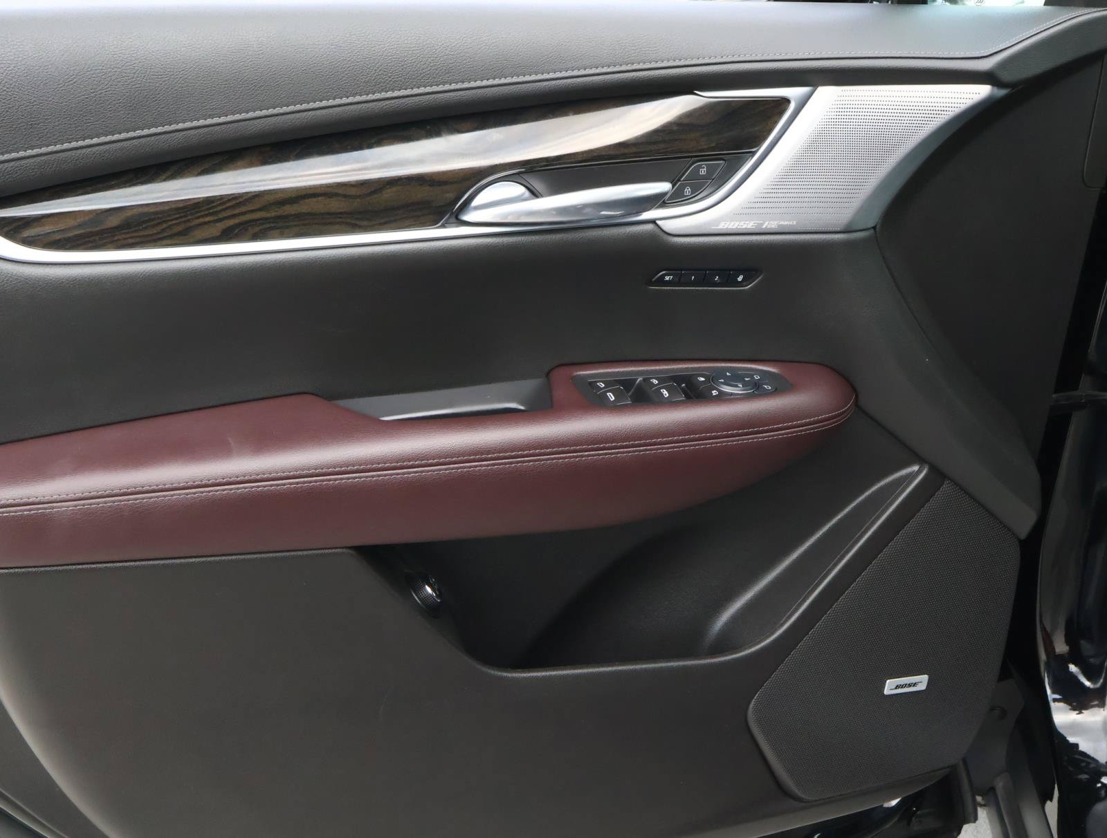 Certified 2024 Cadillac XT6 Premium Luxury image 21