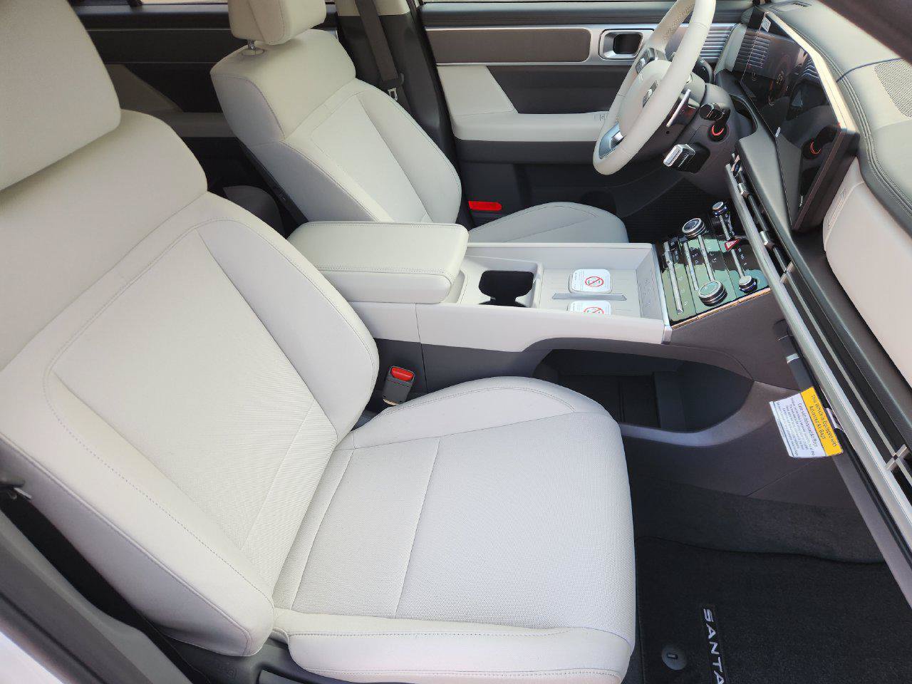 New 2027 Hyundai Santa Fe SE FWD image 10
