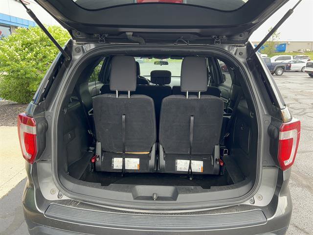 Used 2018 Ford Explorer XLT AWD/4WD image 22