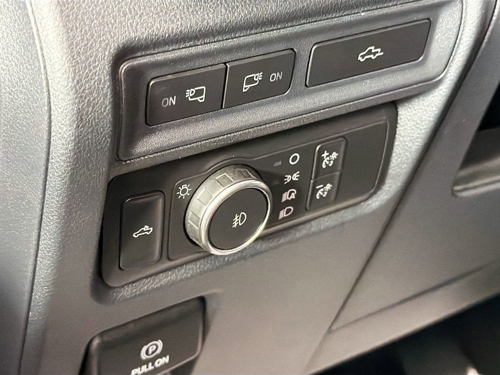 Used 2021 Ford F150 XLT w/ Equipment Group 302A High image 10