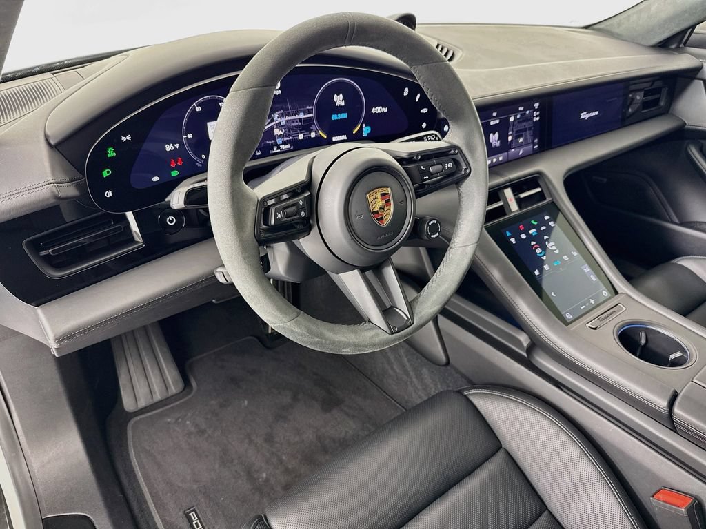 Certified 2024 Porsche Taycan GTS AWD/4WD image 4