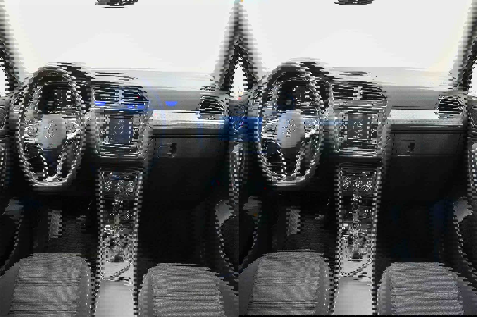 Used 2023 Volkswagen Tiguan S image 12