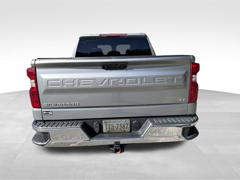 Used 2023 Chevrolet Silverado 1500 LT AWD/4WD image 3
