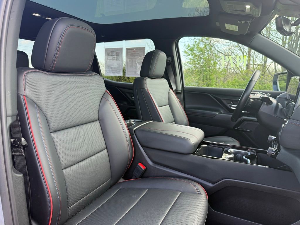 Used 2025 Chevrolet Silverado EV RST image 22