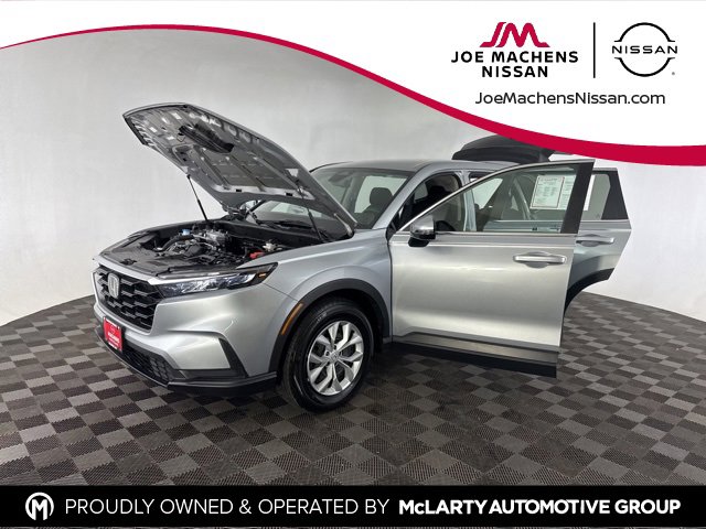 Used 2025 Honda CR-V LX image 10