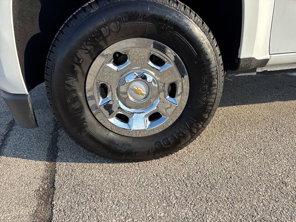 Used 2018 Chevrolet Colorado W/T image 27