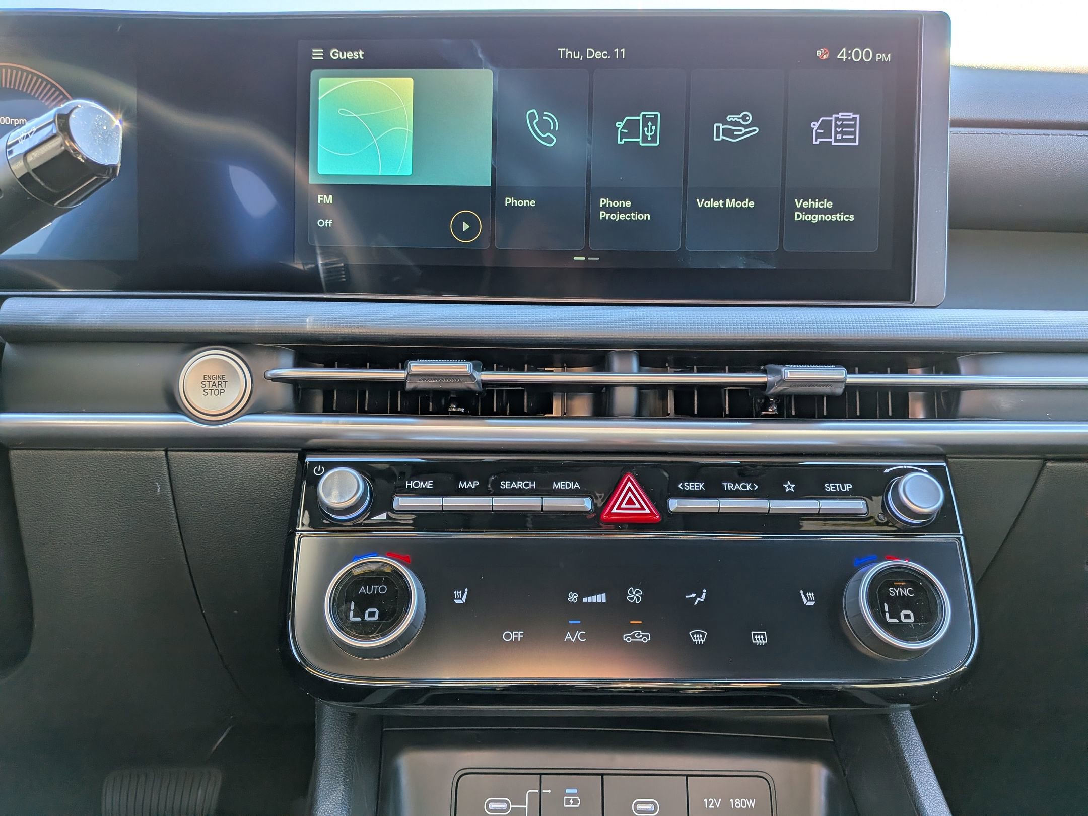 New 2026 Hyundai Santa Cruz SEL FWD image 10