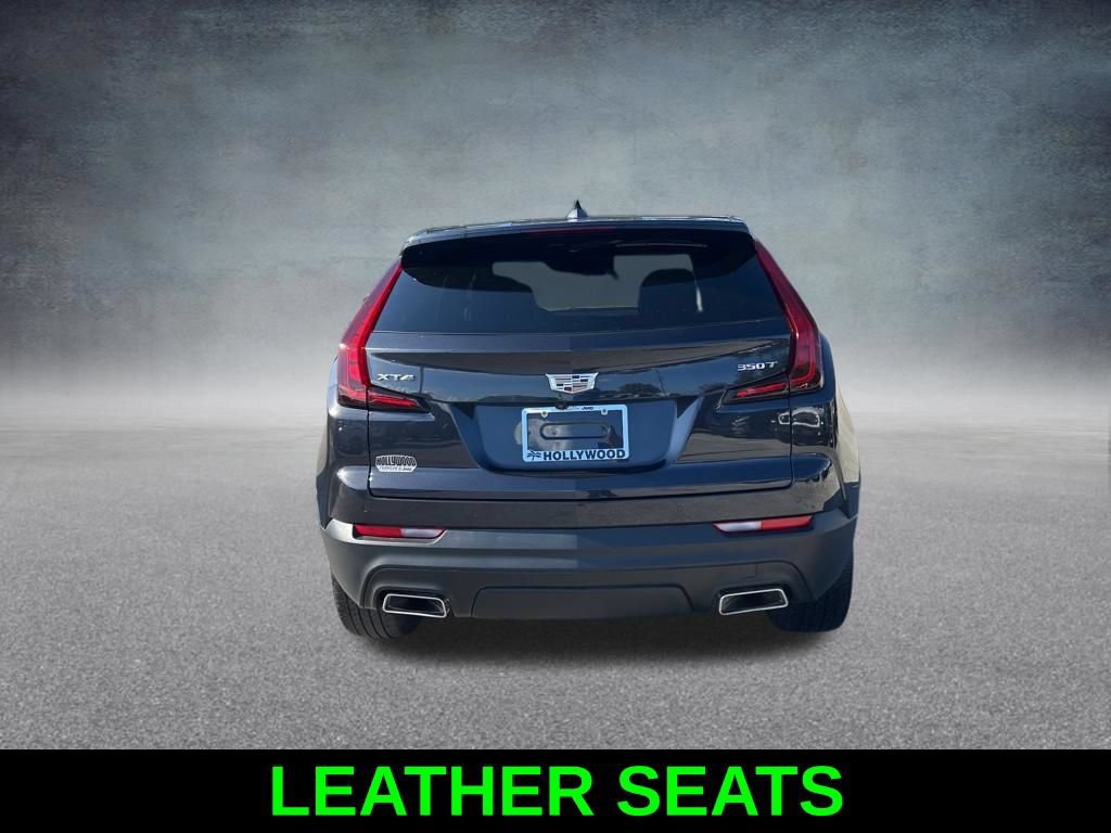 Used 2023 Cadillac XT4 Luxury w/ Cold Weather Package FWD image 6