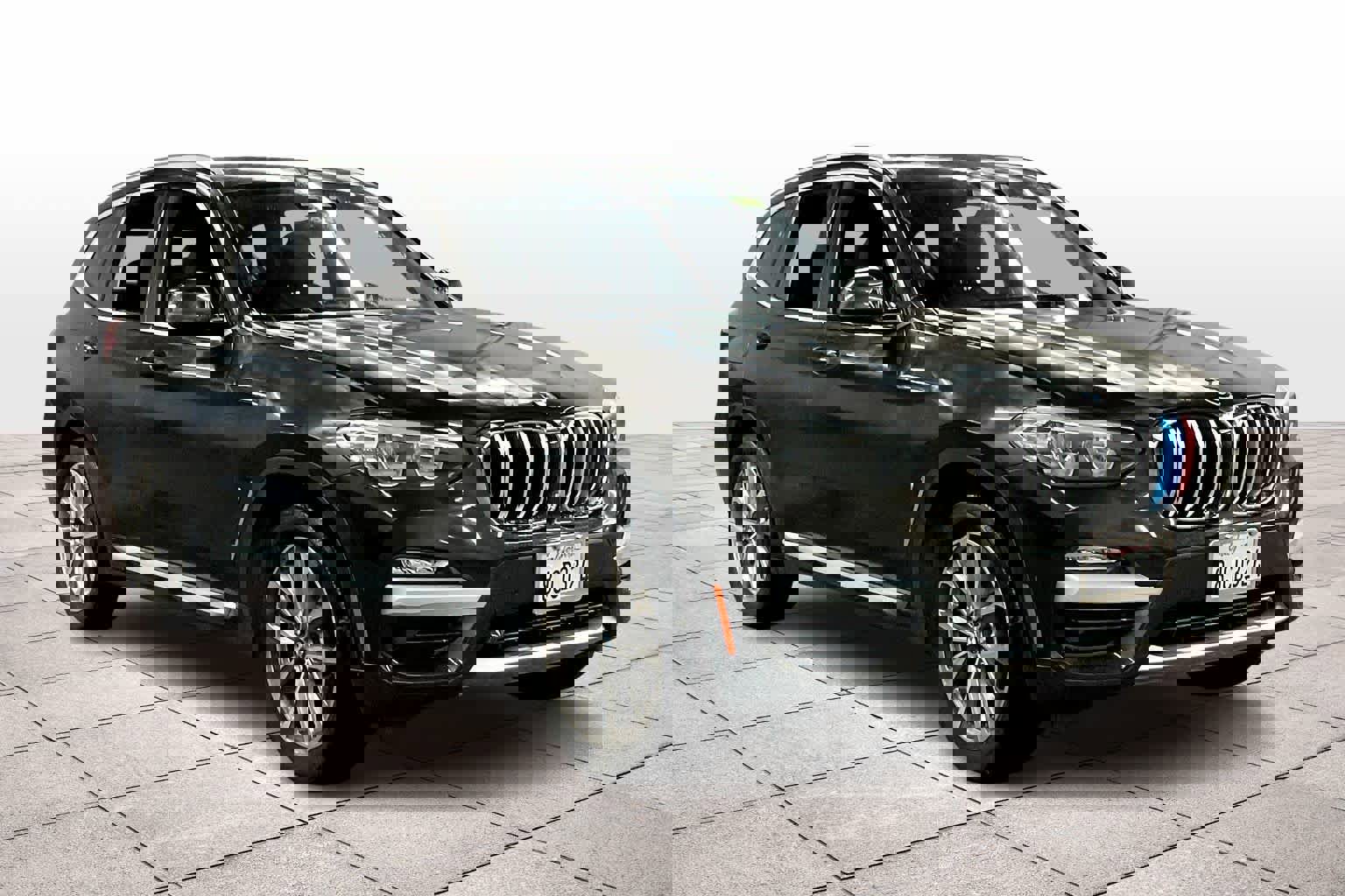 Used 2019 BMW X3 xDrive30i w/ Driving Assistance Package image 2