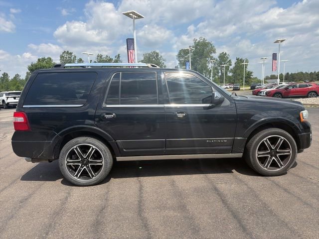 Used 2016 Ford Expedition Platinum AWD/4WD image 5