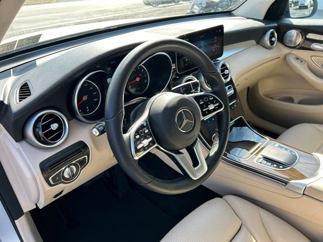 Used 2020 Mercedes-Benz GLC 300 image 15