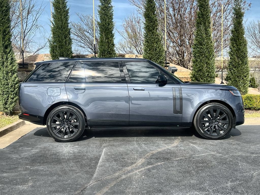 New 2026 Land Rover Range Rover Long Wheelbase SE AWD/4WD image 6