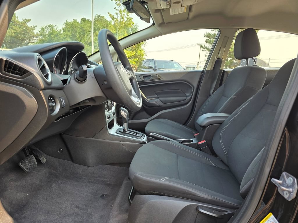 Used 2019 Ford Fiesta SE FWD image 12