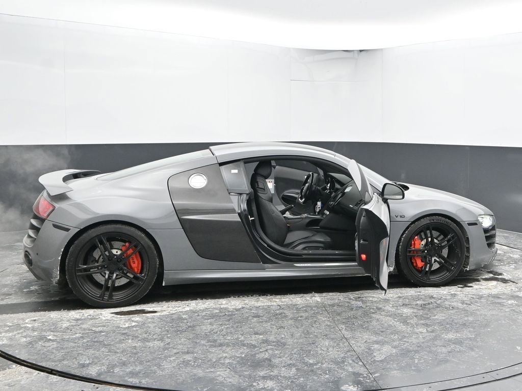 Used 2010 Audi R8 V10 image 81