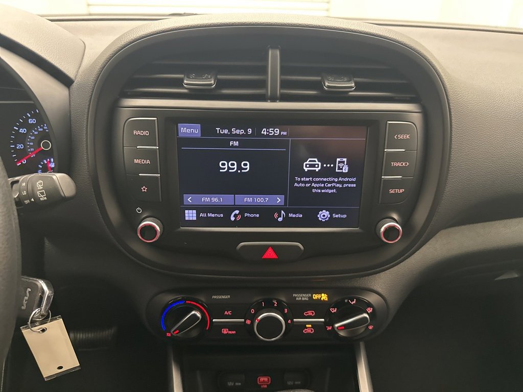 Used 2022 Kia Soul LX image 20