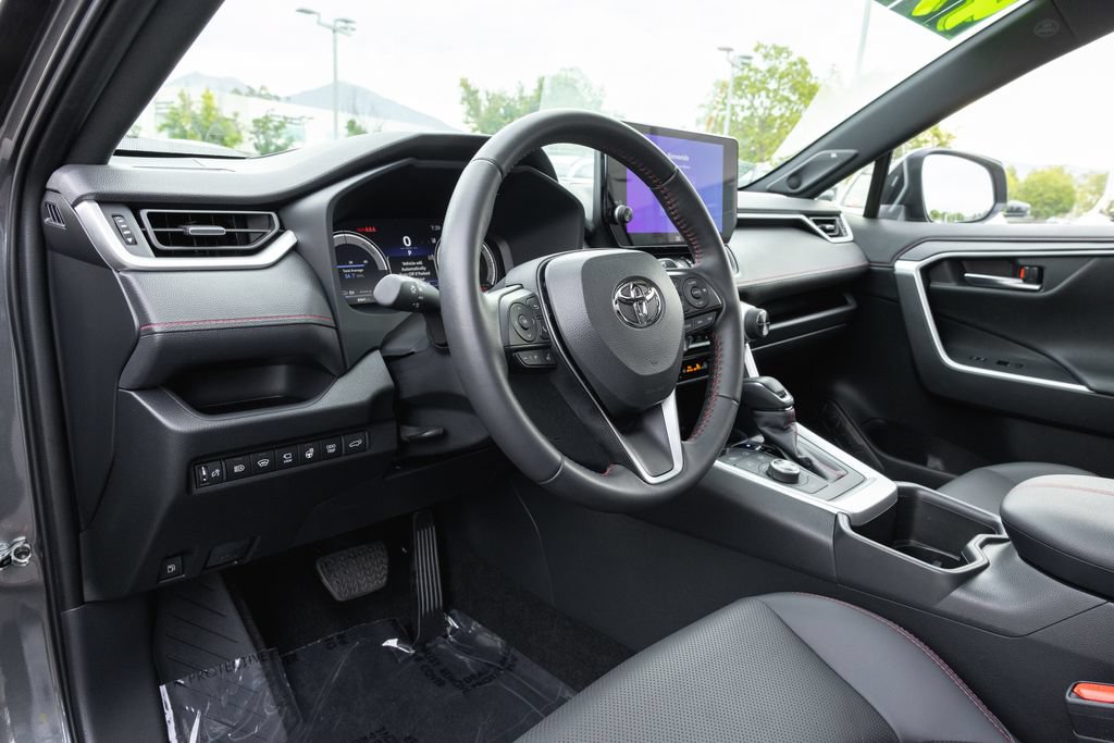 Certified 2025 Toyota RAV4 XSE AWD/4WD image 10