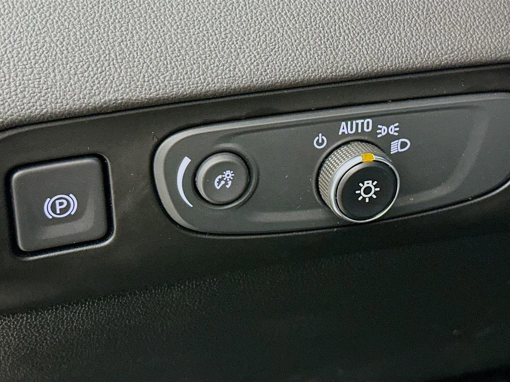 Used 2020 Buick Enclave Essence w/ LPO, Floor Liner Package image 15