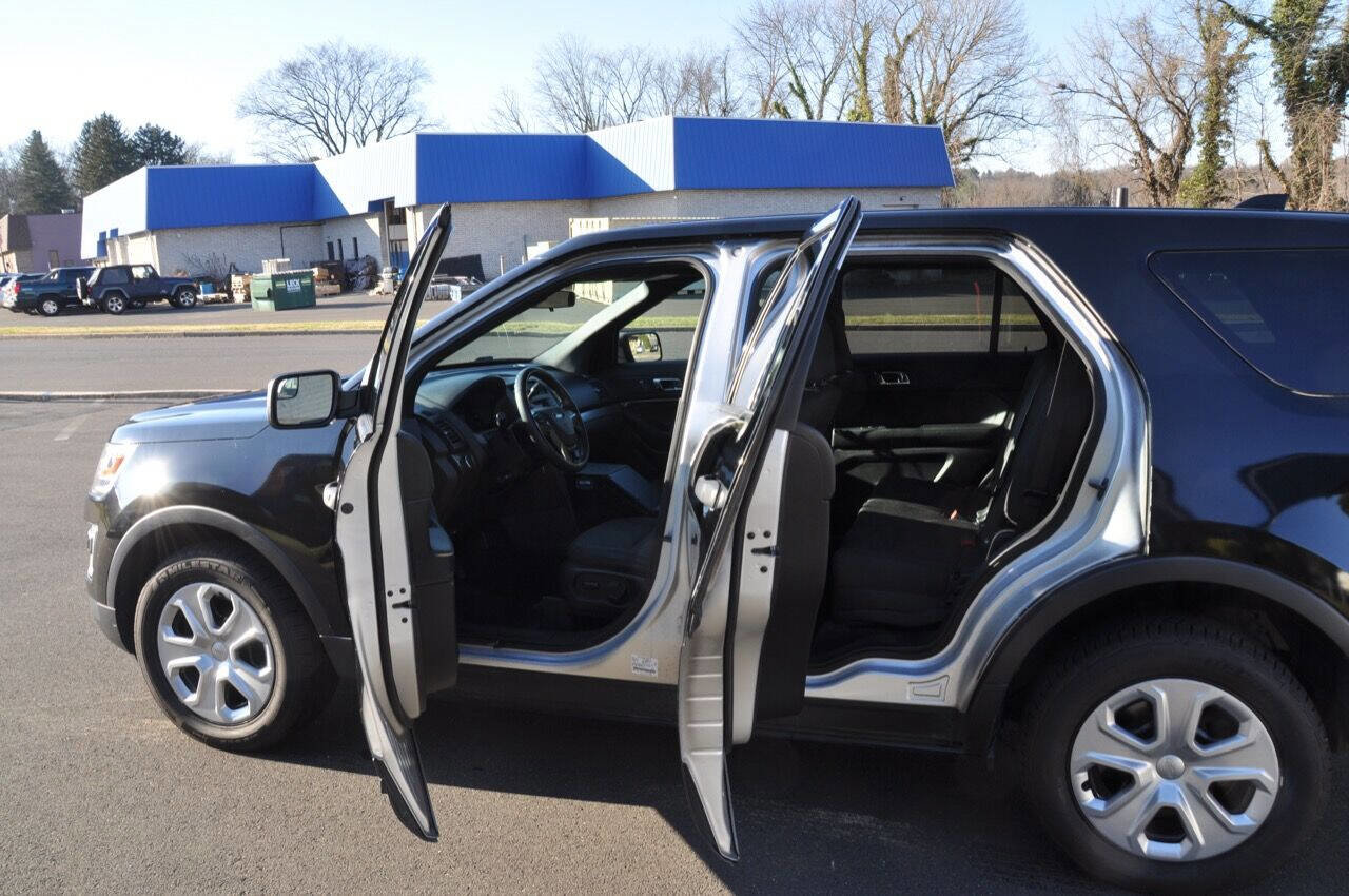 Used 2017 Ford Explorer 4WD Police Interceptor image 15
