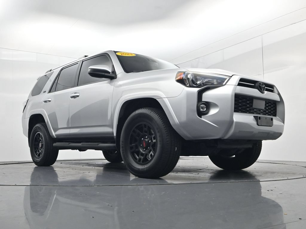Used 2023 Toyota 4Runner SR5 AWD/4WD image 44