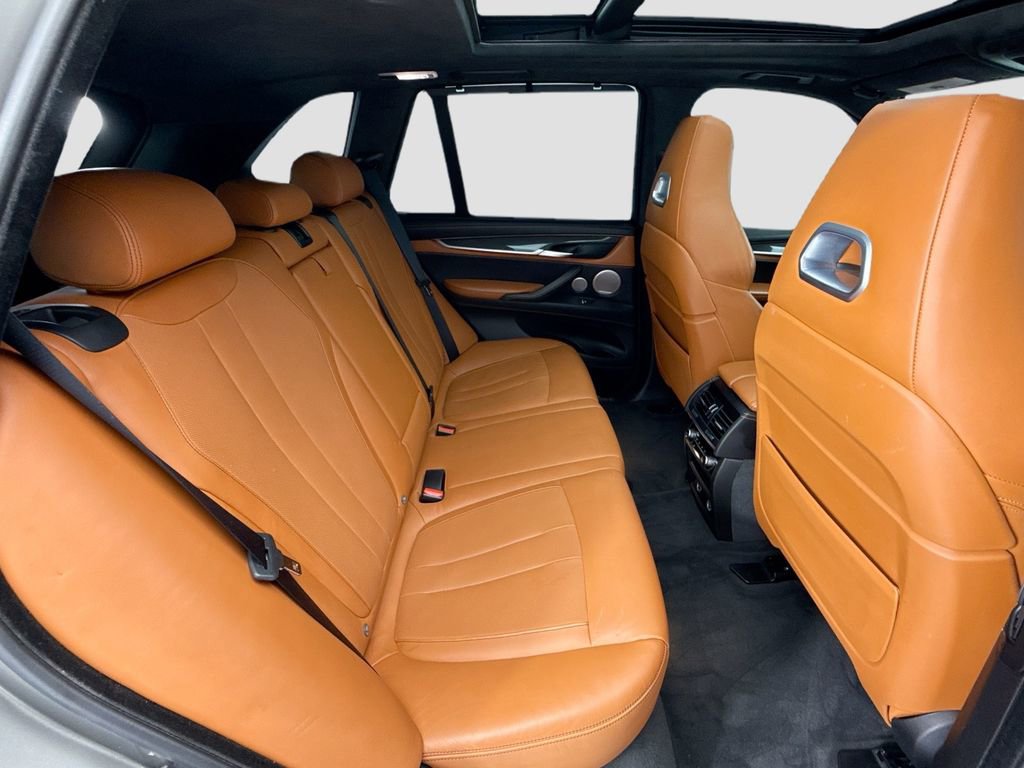 Used 2017 BMW X5 M image 21