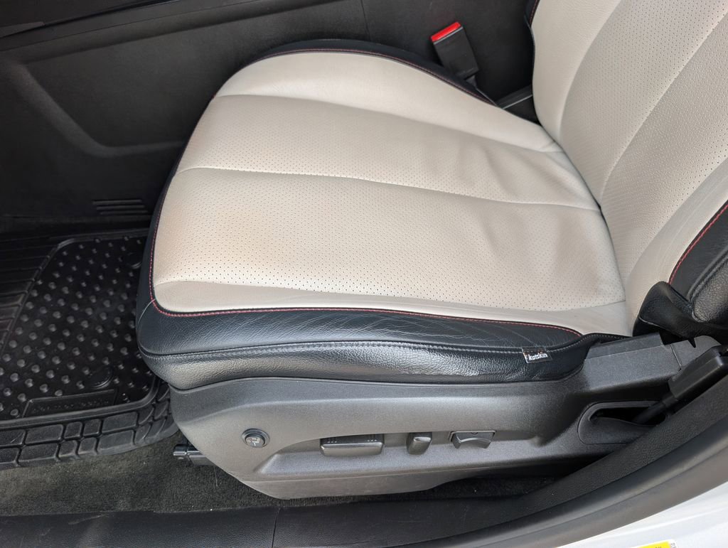 Used 2014 Chevrolet Equinox LT w/ Driver Convenience Package image 13