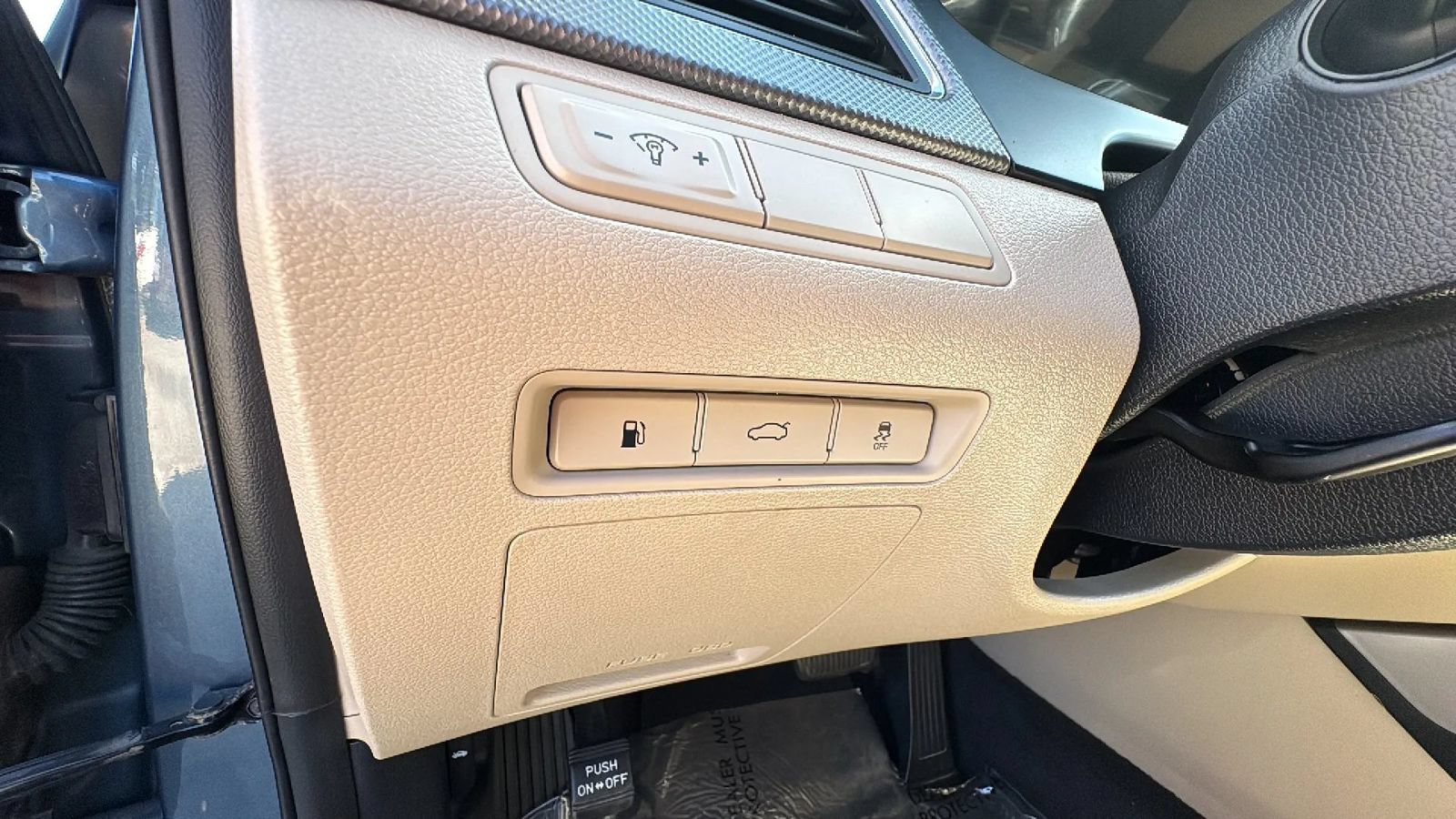 Used 2016 Hyundai Sonata SE FWD image 14