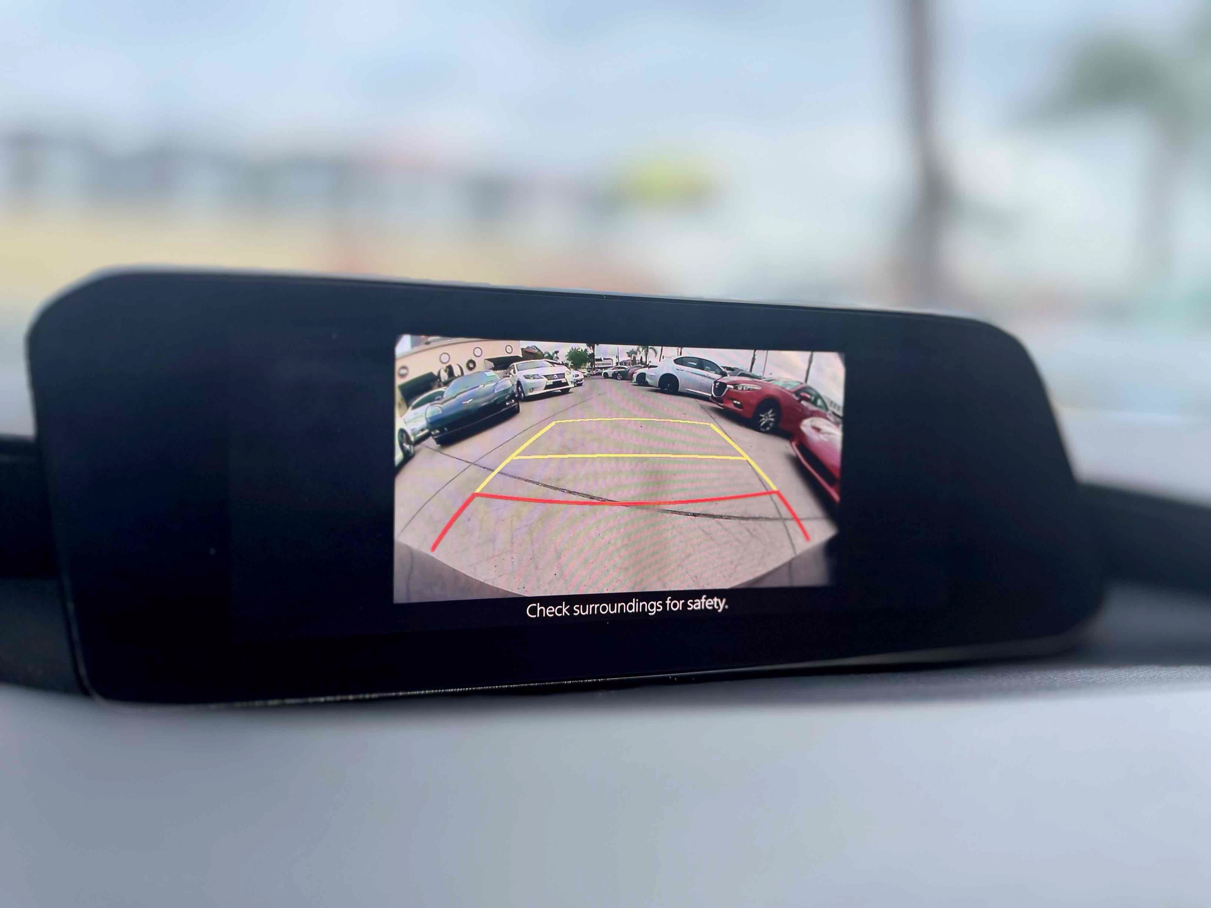 Used 2020 MAZDA MAZDA3 Sedan FWD image 27