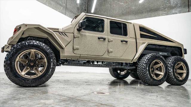 Used 2023 Jeep Gladiator Sport image 14