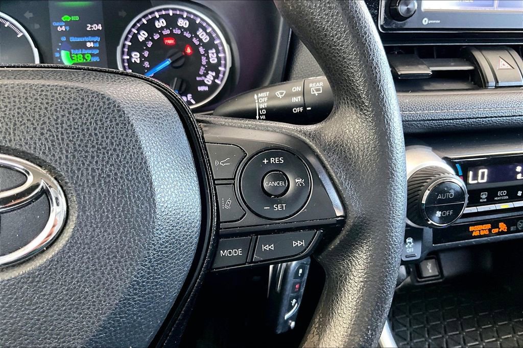Used 2020 Toyota RAV4 LE w/ All Weather Liner Package image 12