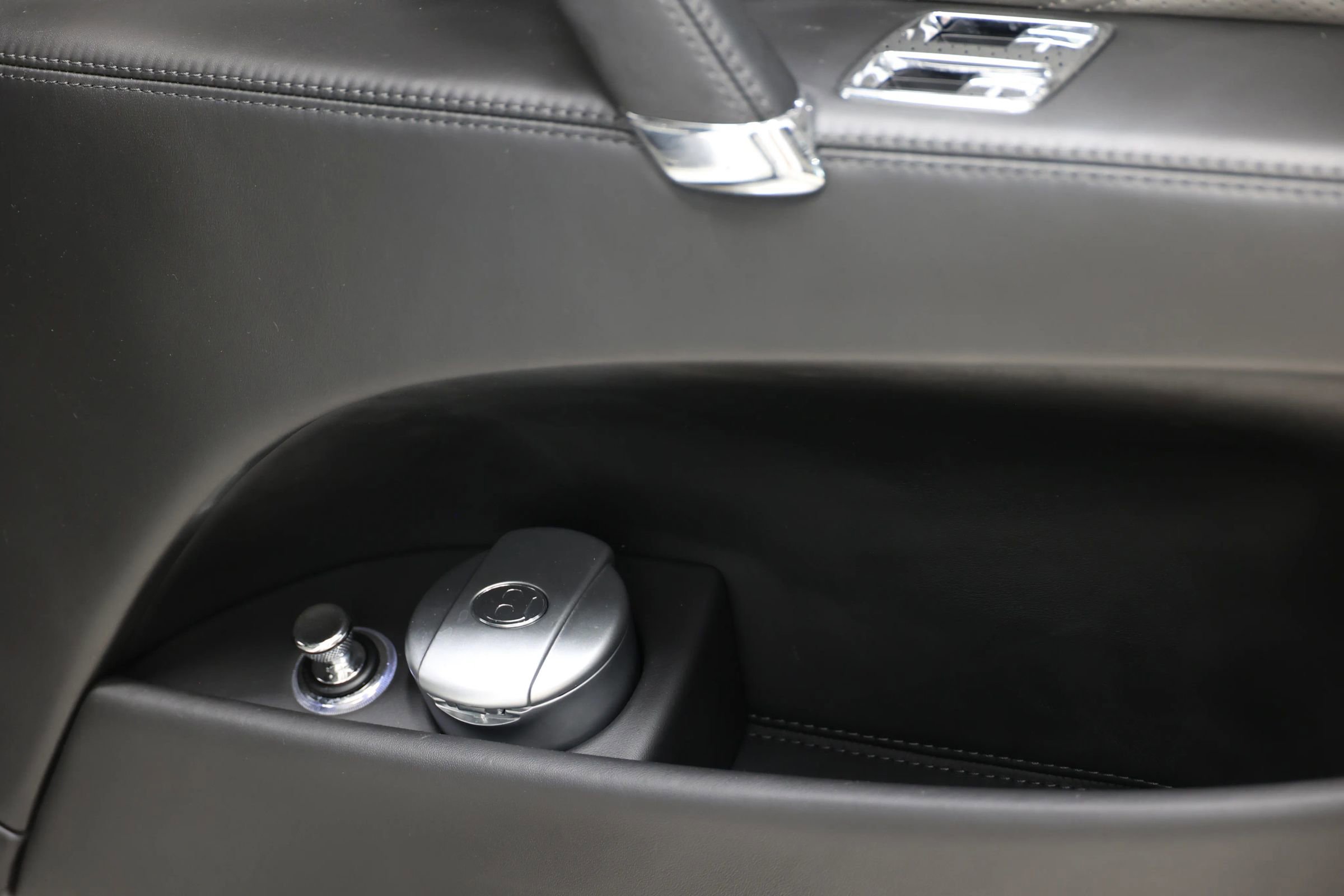 Used 2014 Bentley Flying Spur W12 image 61