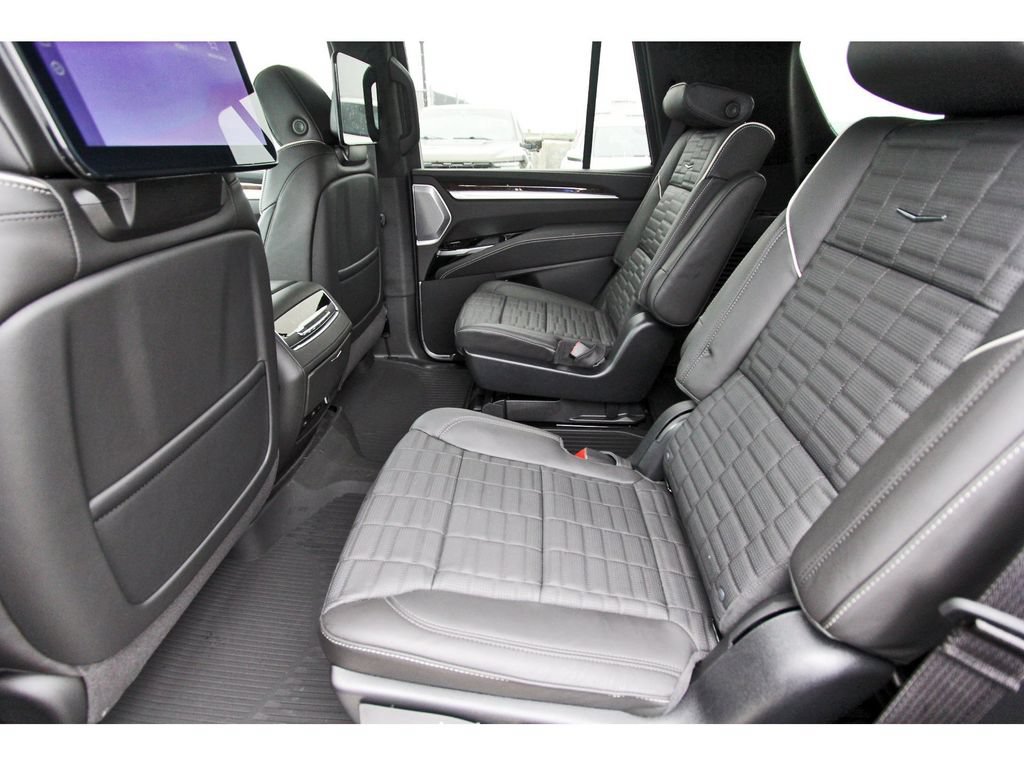 New 2026 Cadillac Escalade Platinum Sport w/ LPO, ONYX Package AWD/4WD image 7