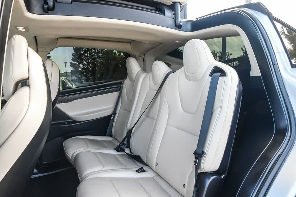 Used 2018 Tesla Model X 75D AWD/4WD image 17
