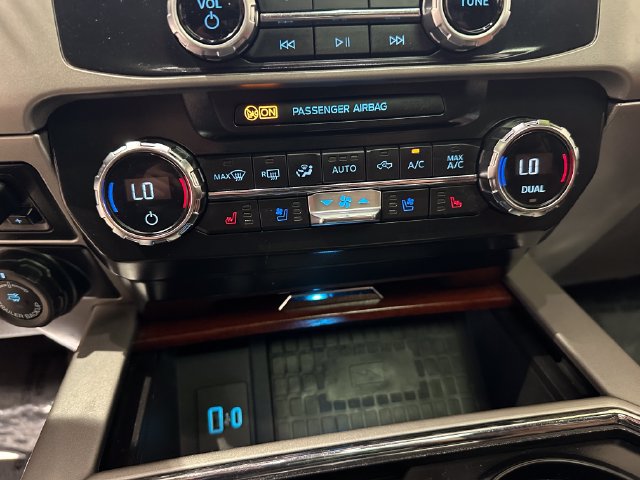 Certified 2022 Ford F250 King Ranch w/ King Ranch Ultimate Package AWD/4WD image 14
